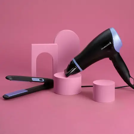 Kit Style Essentials Remington Planchita Y Secador D3016gp