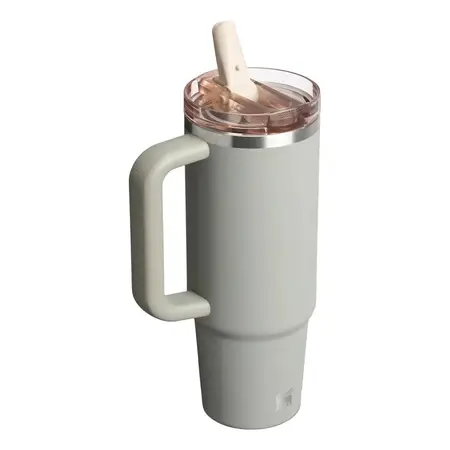 Vaso Stanley Quencher Protour Flip Straw 887 Ml Gris Lisa